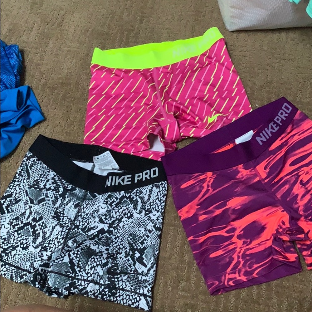 NIKE SPANDEX SHORTS BUNDLE
